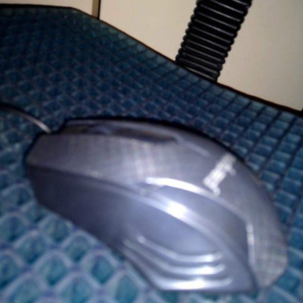 Working Periphio Mouse - Picture 2 of 3